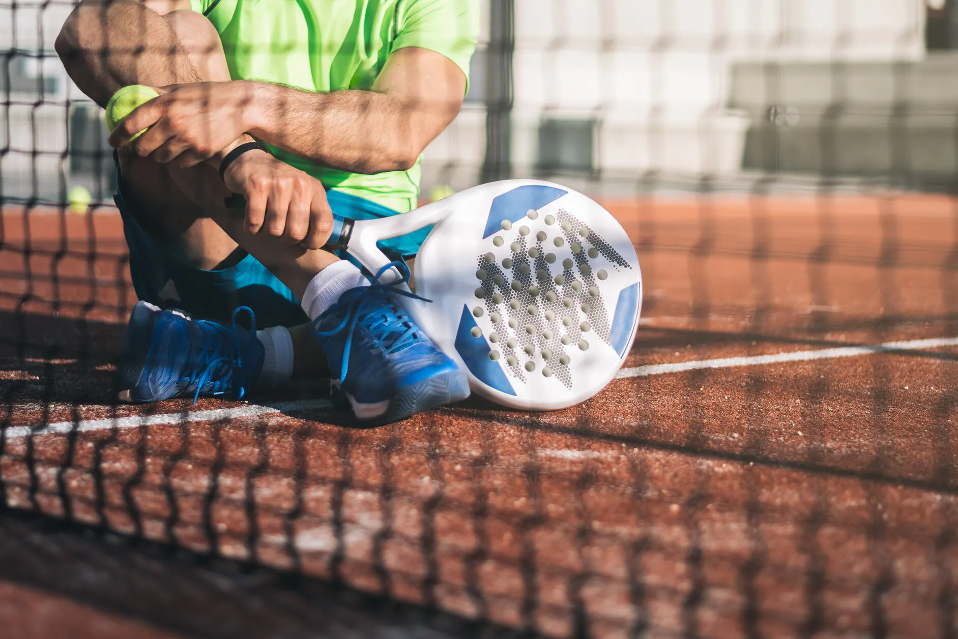 Boka padelhall online med BokaMeras bokningssystem