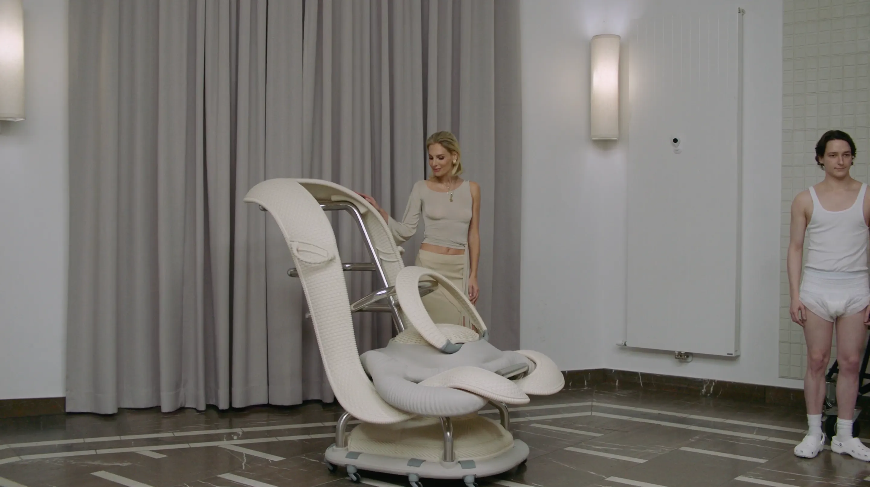 Anna Uddenberg, "Useless Sacrifice" (film still), 2023. Co-directed by Uddenberg and Thyago Sainte. Co-commissioned by Black Cube Nomadic Art Museum, The Perimeter (London), and Kraupa-Tuskany Zeidler (Berlin).