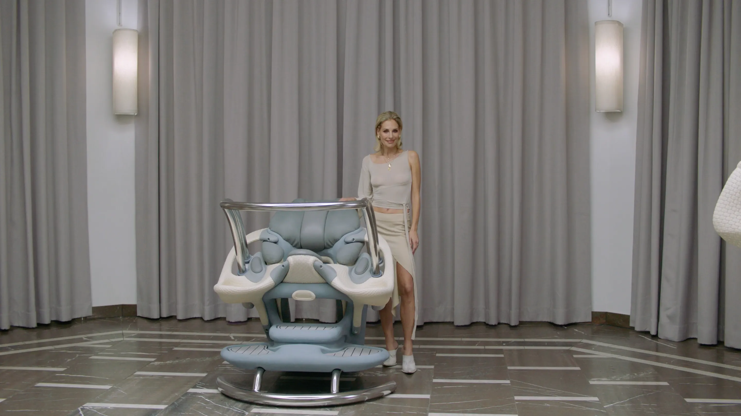 Anna Uddenberg, "Useless Sacrifice" (film still), 2023. Co-directed by Uddenberg and Thyago Sainte. Co-commissioned by Black Cube Nomadic Art Museum, The Perimeter (London), and Kraupa-Tuskany Zeidler (Berlin).