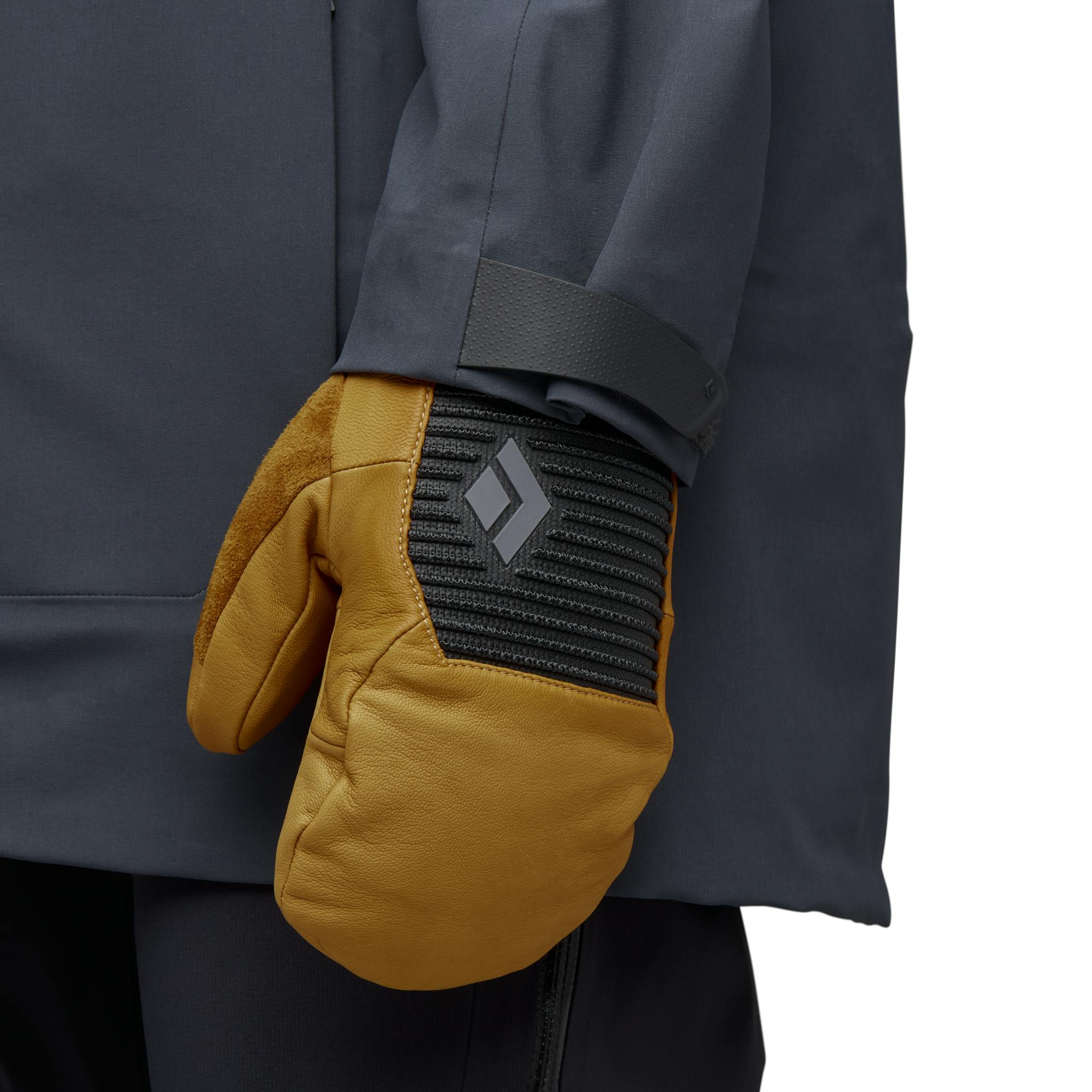 Stretchy and breathable with premium goat leather construction and PrimaLoft® Gold insulation.