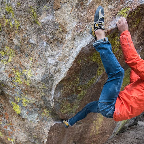 Nalle bouldering