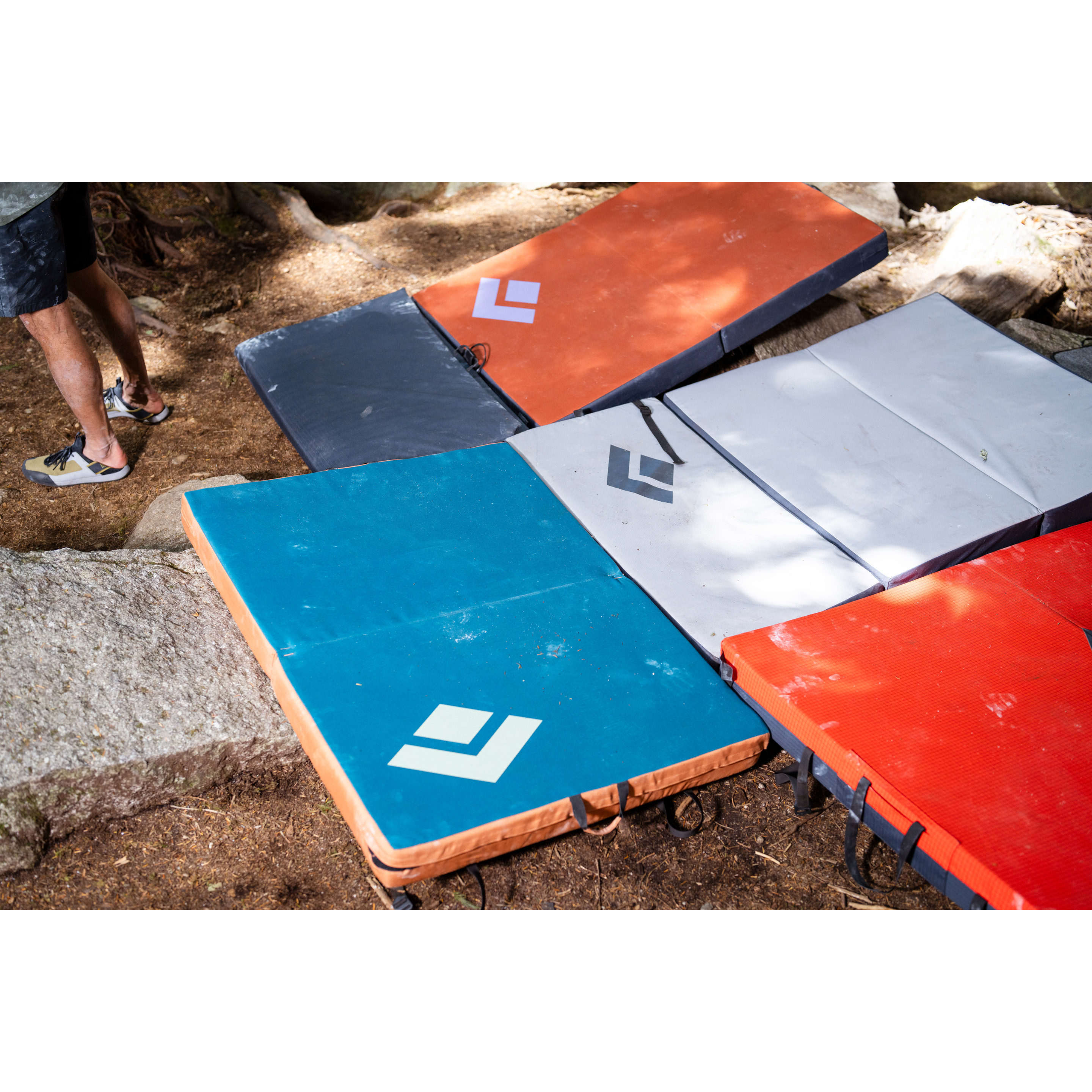 Bouldering Crash Pads Crash Pad Black Diamond Climbing Gear   3dc2ae13 9d39 4e8f 9390 Ca9fdfe8aa01 Christian Adam 20230728 139402 