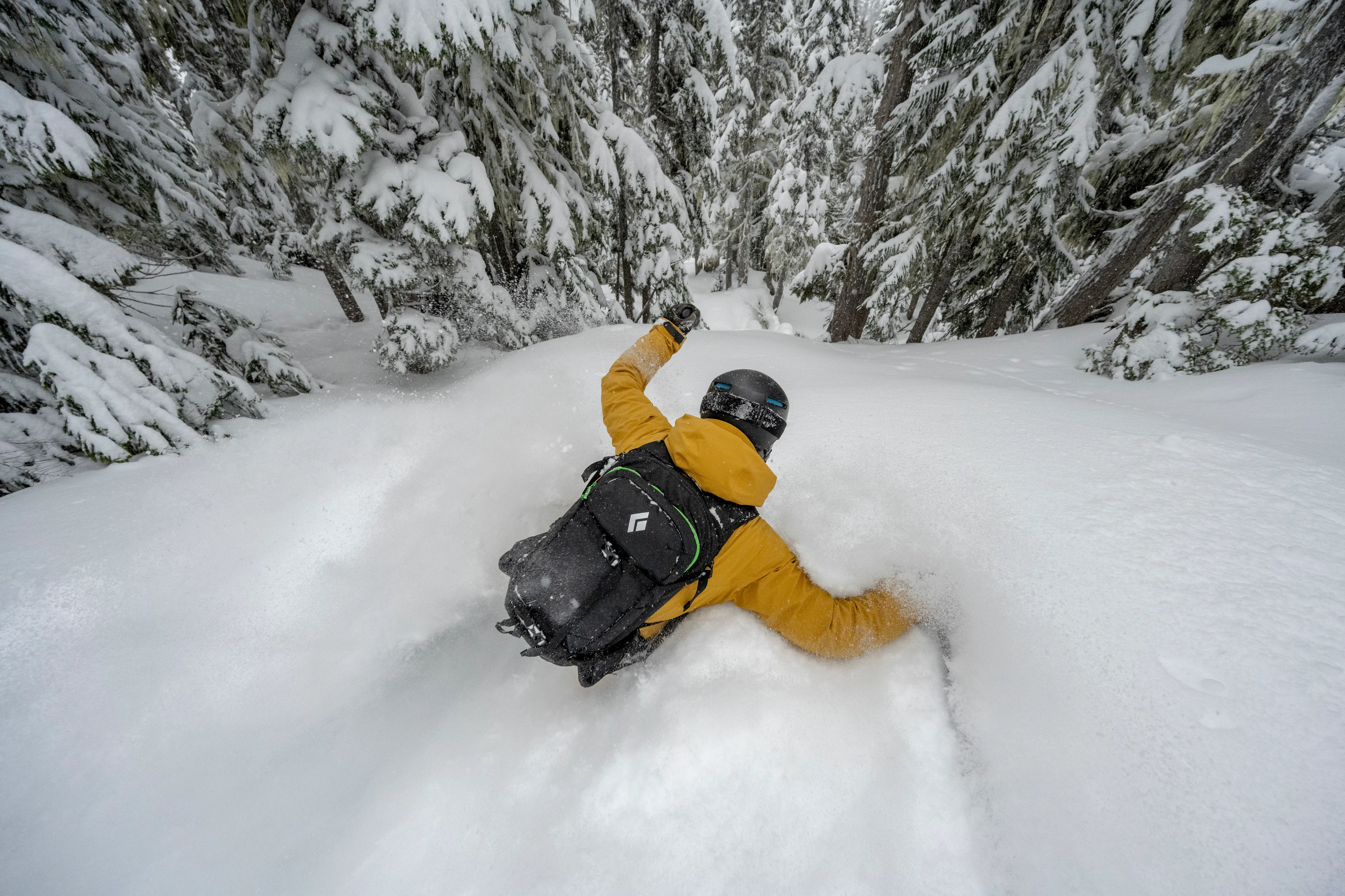 black diamond snowboard backpack