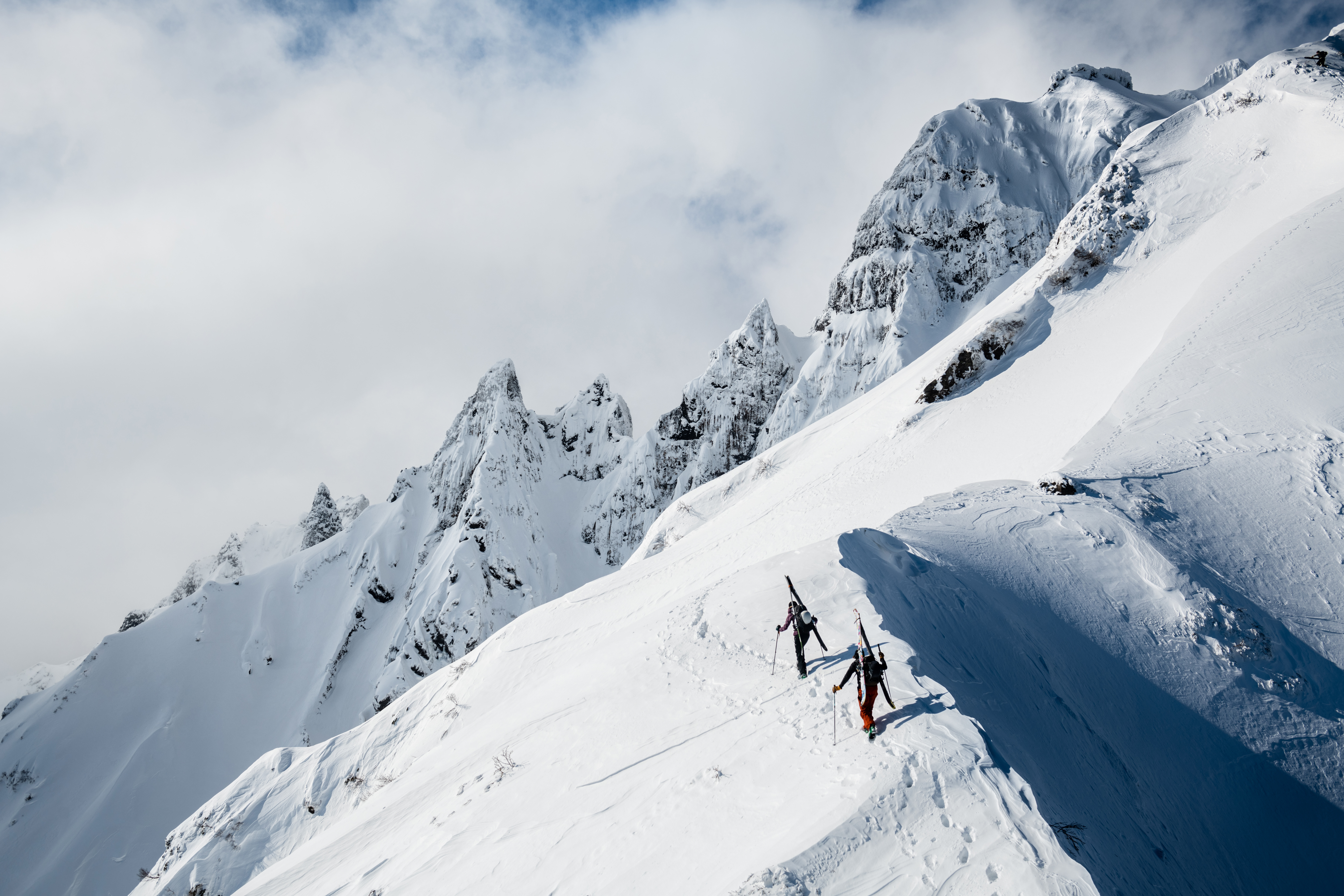 Black Diamond® Equipment Europe Ausrüstung für Klettern, Skifahren