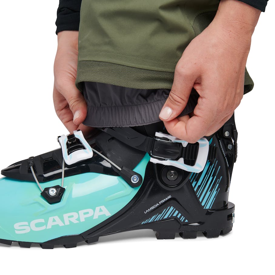Built in gaiter