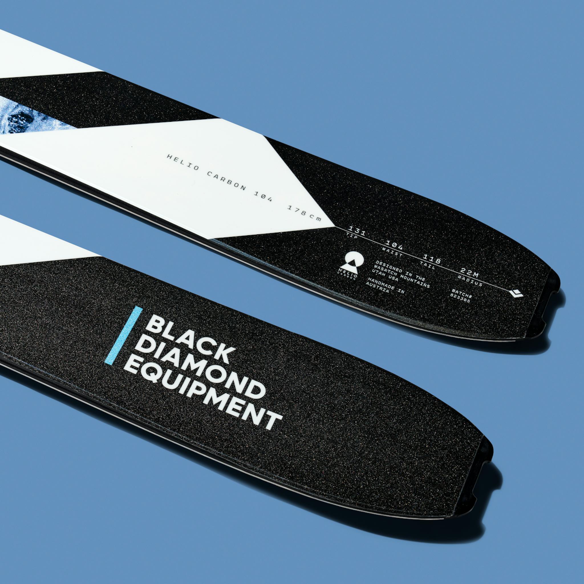 The tails of the Helio Carbon 104