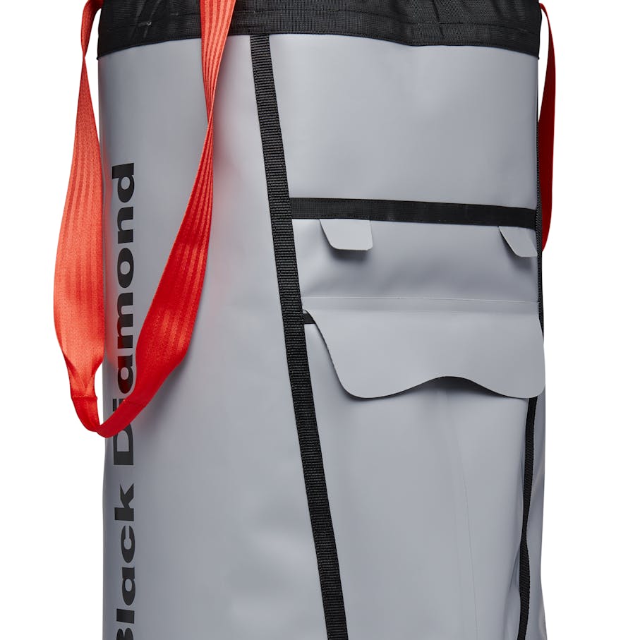 Updated carry system with S-shaped shoulder straps