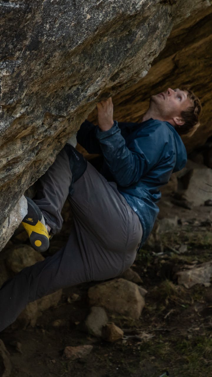 Nalle bouldering in Patagonia