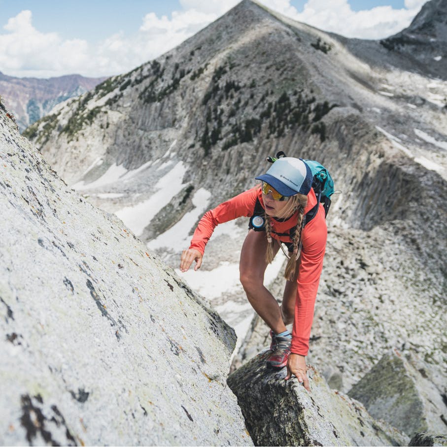 BD athlete Kelly Halpin wearing the Women's Alpenglow Hoody.