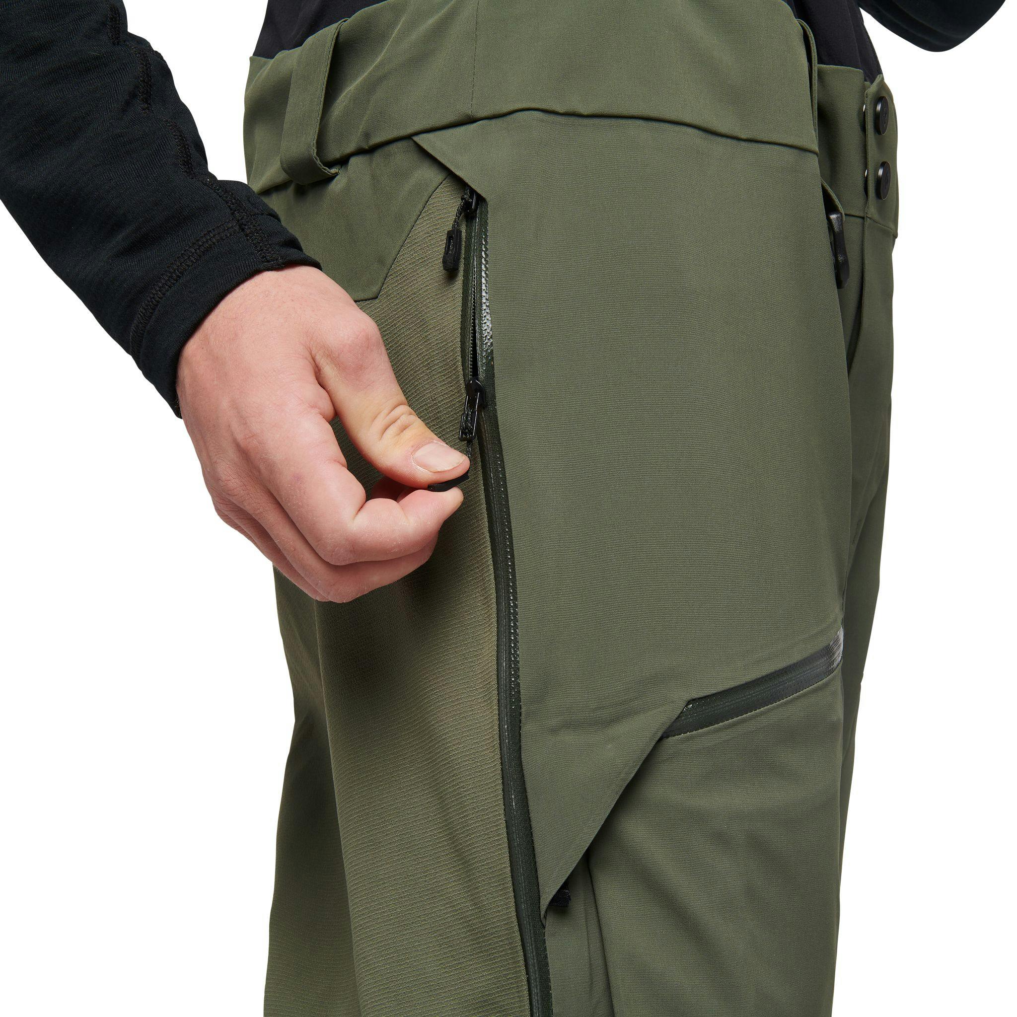Recon Pro Bib detail shot of ventilation zip