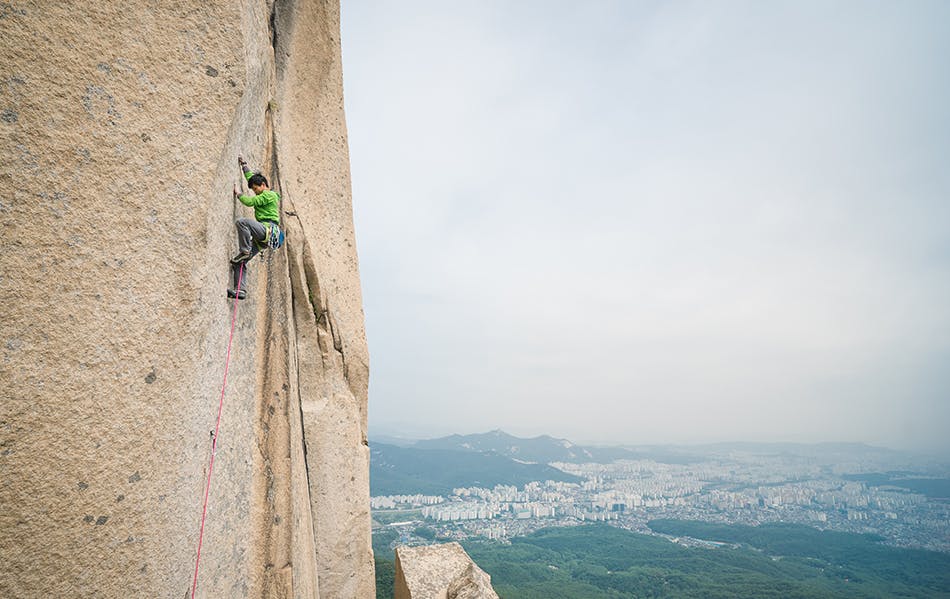climbing in Korea