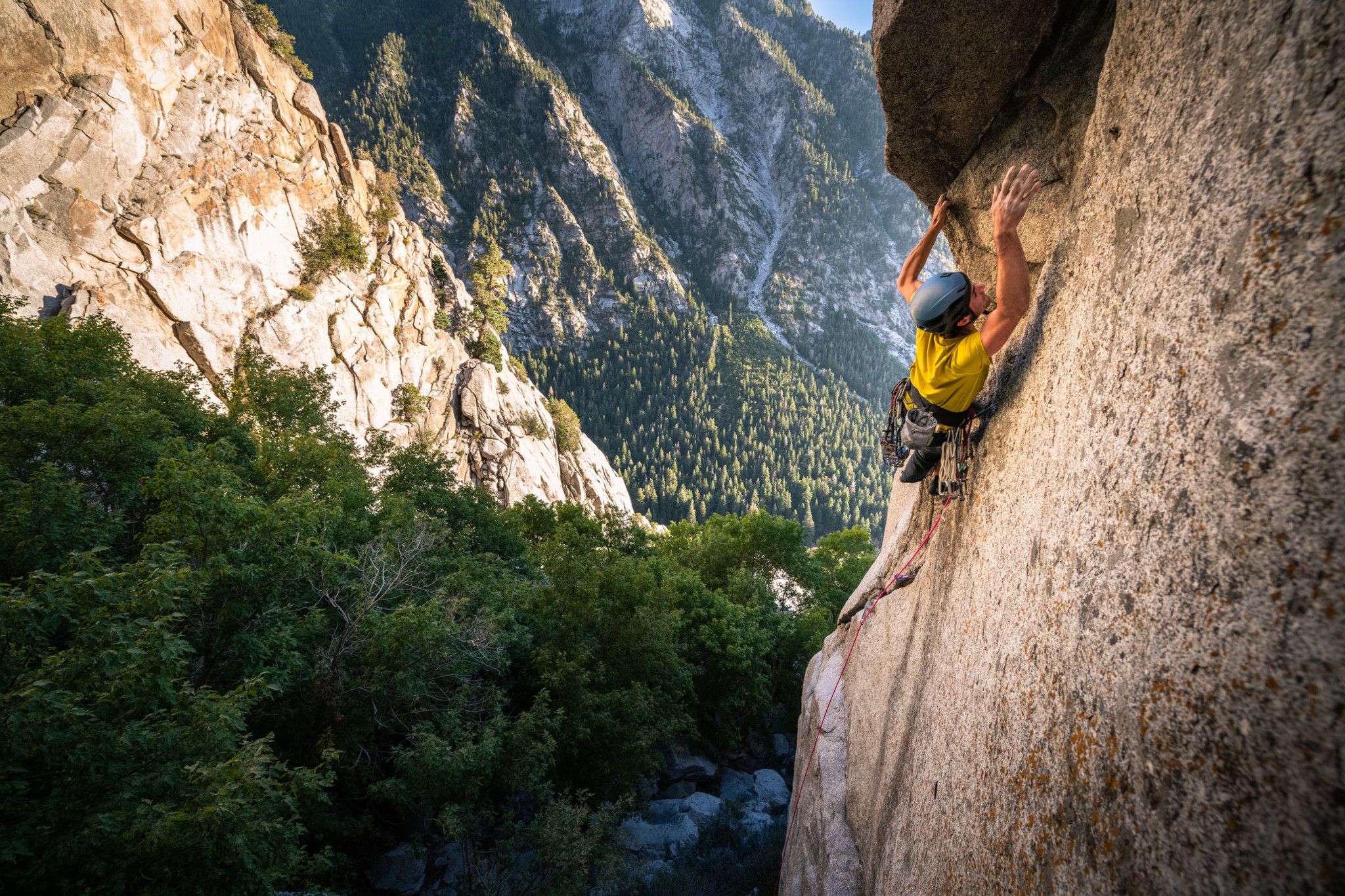 black diamond vision climbing helmet