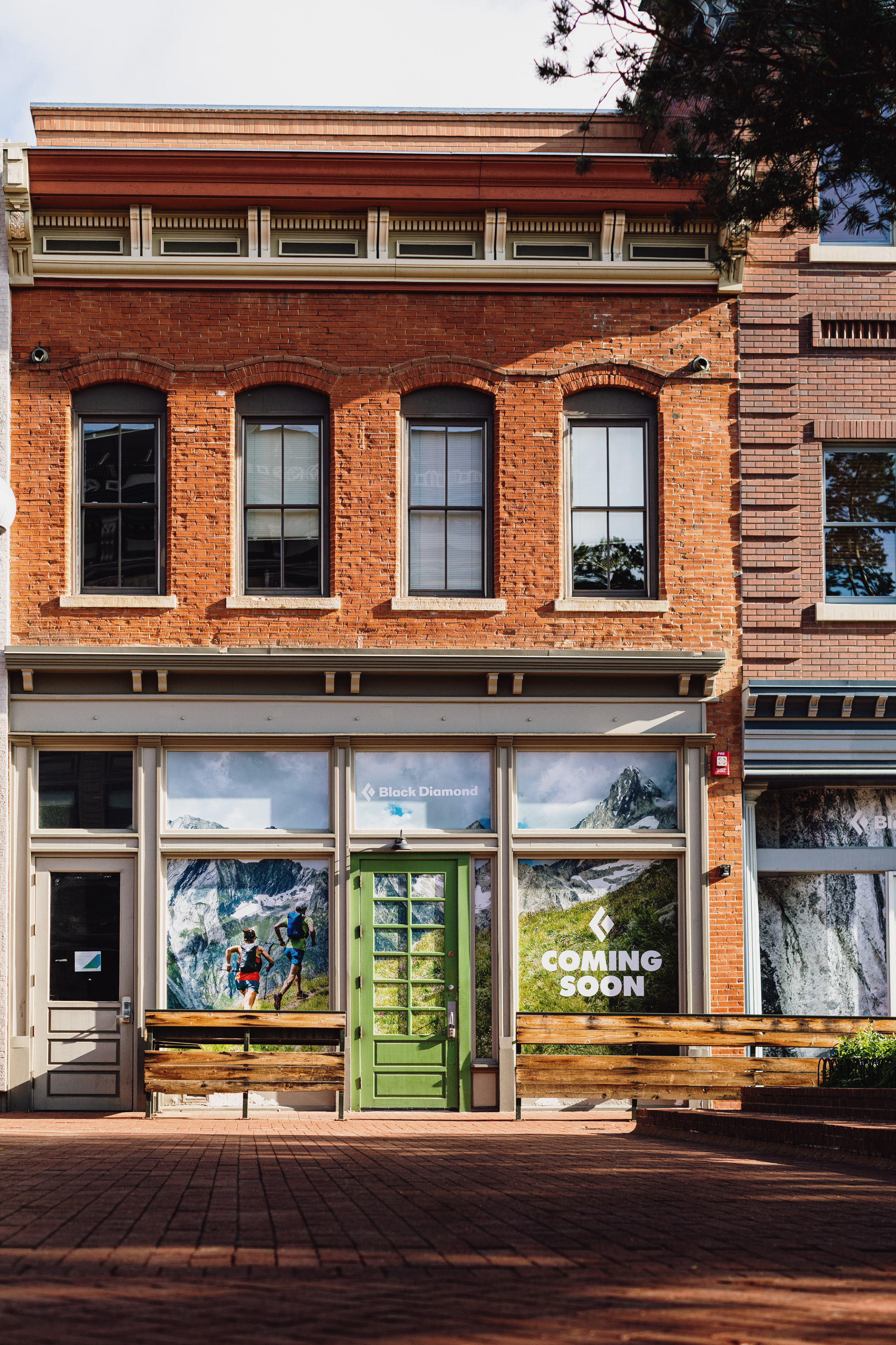 US Retail Stores Black Diamond Equipment