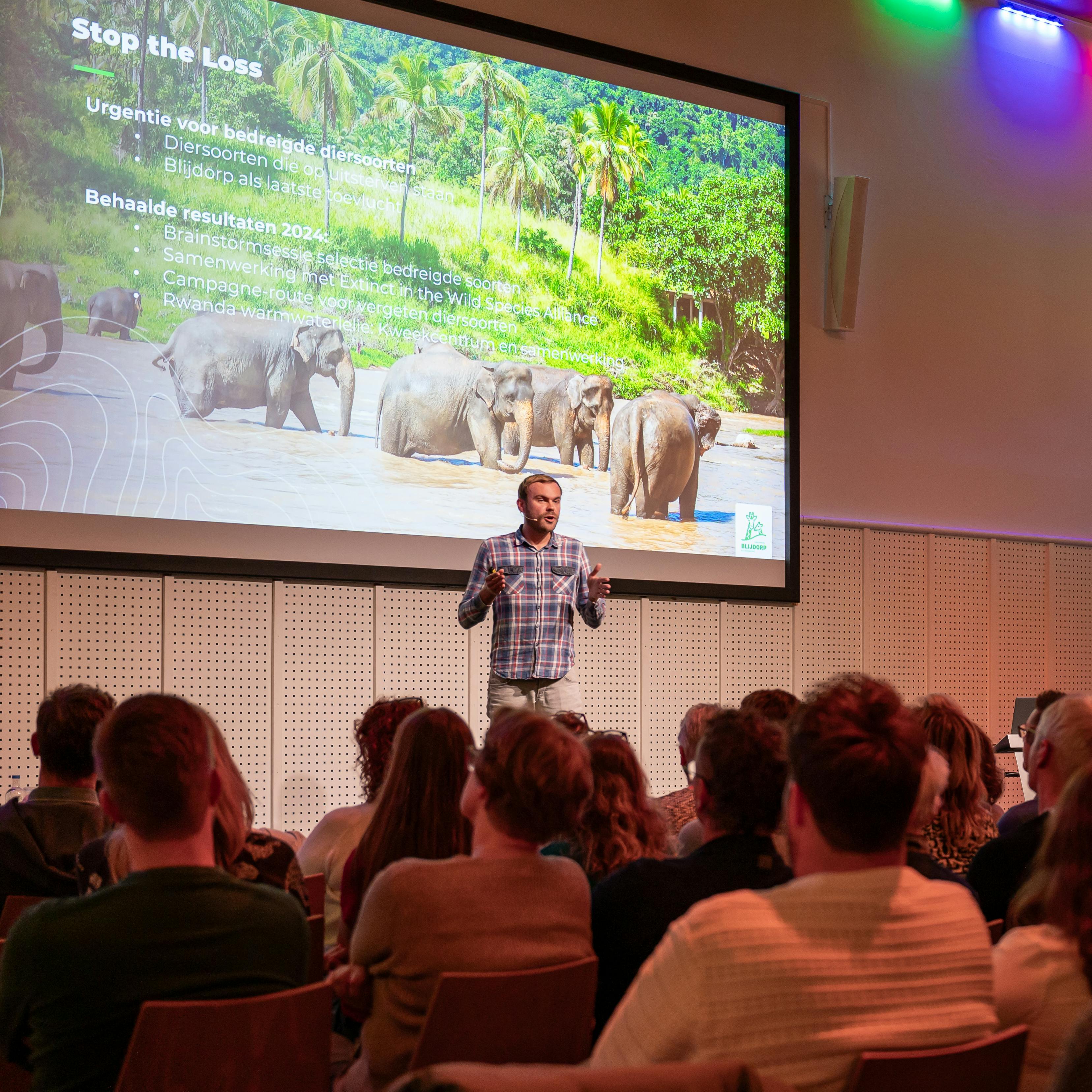 Jeroen Kappelhof geeft college op Impact Day