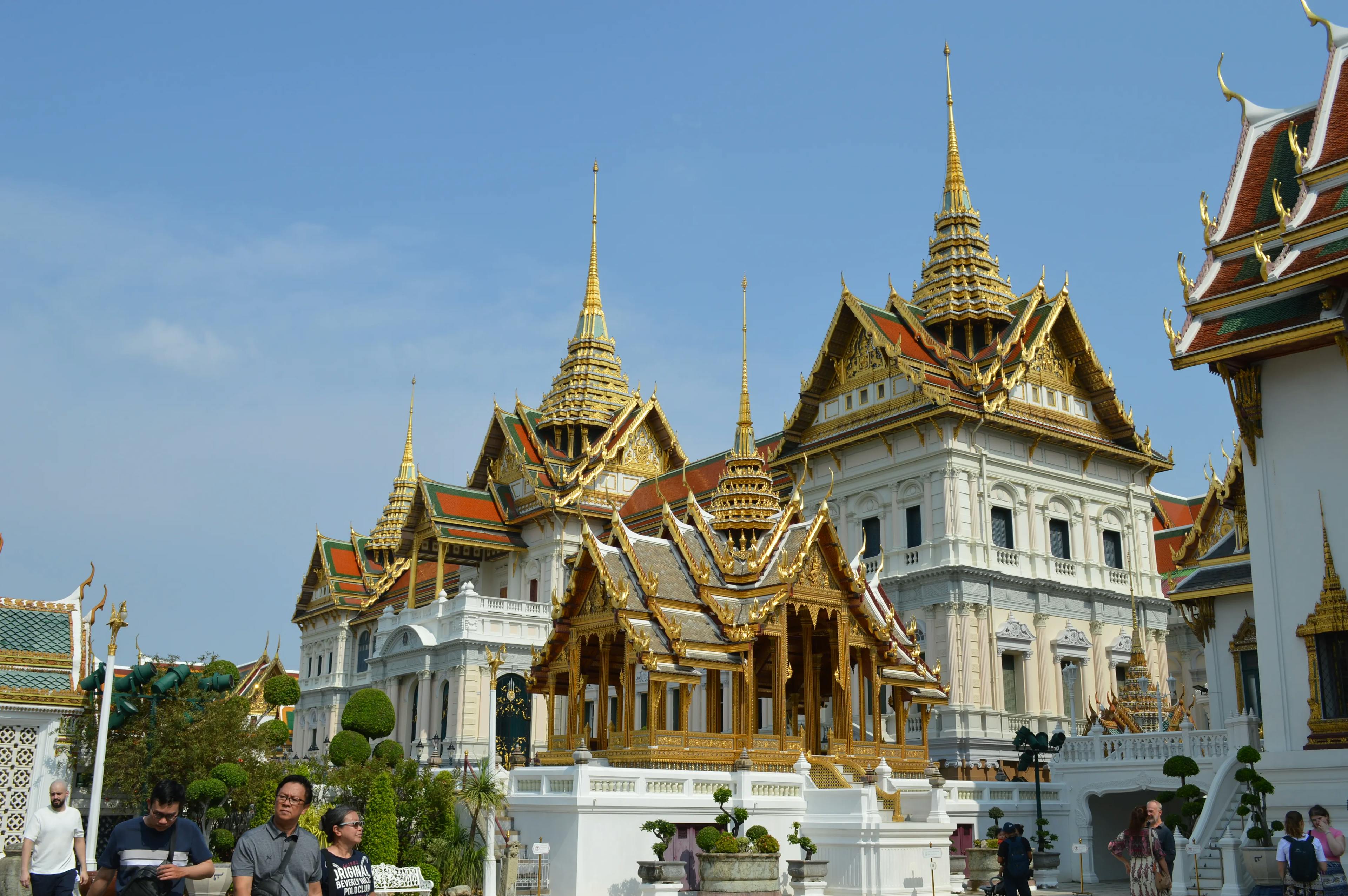 Il Wat Arun è un complesso architettonico molto famoso a Bangkok