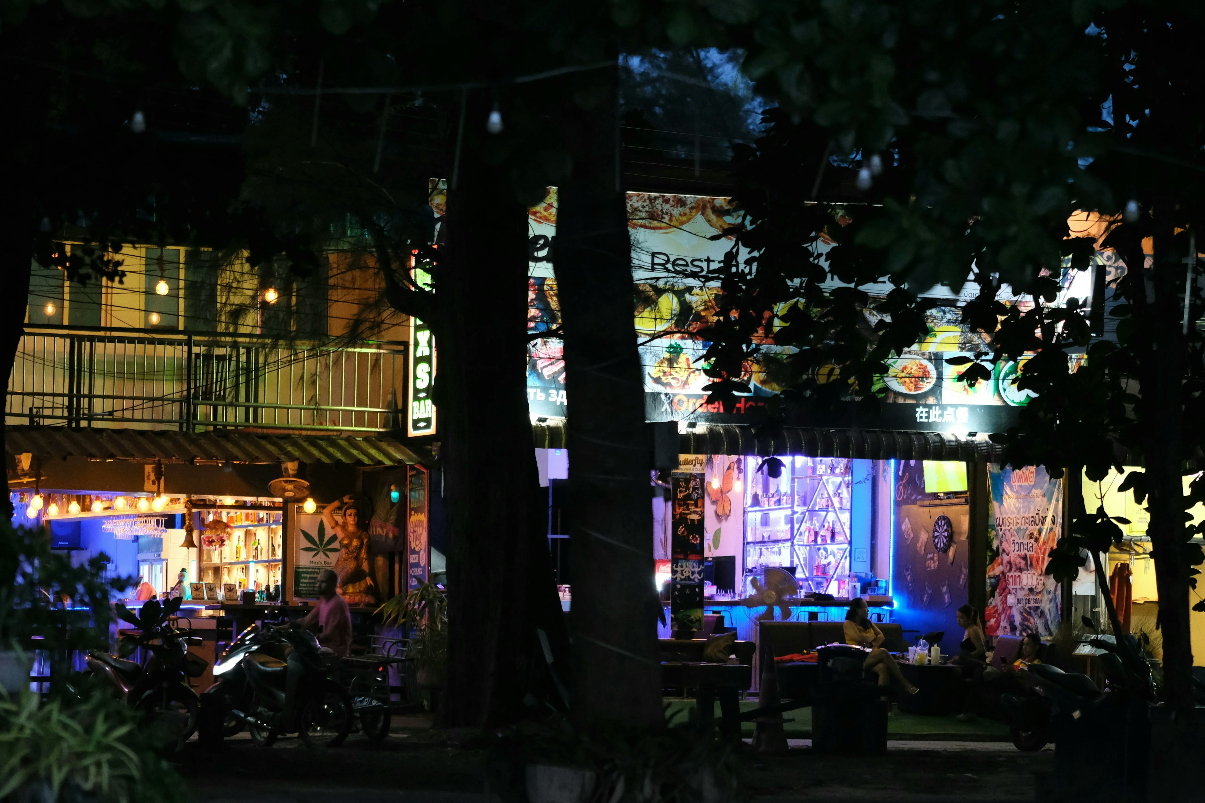 Cosa fare a Phuket la Sera