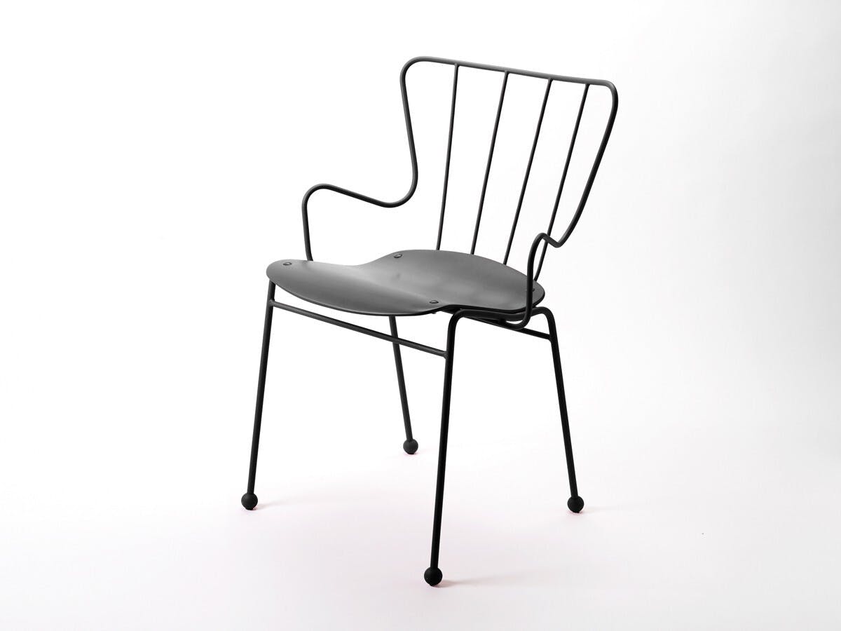 Antelope Chair fue diseñada en la Gran Bretaña de 1951. 