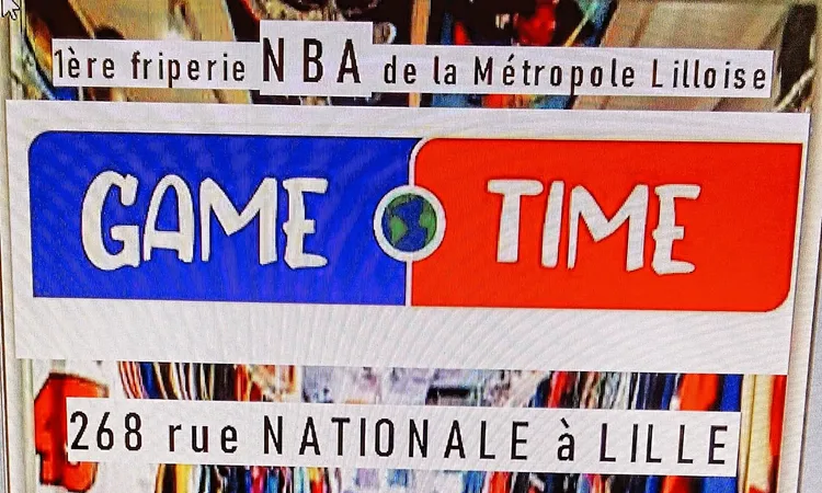 Affiche d'une boutique avec concept et horaires
