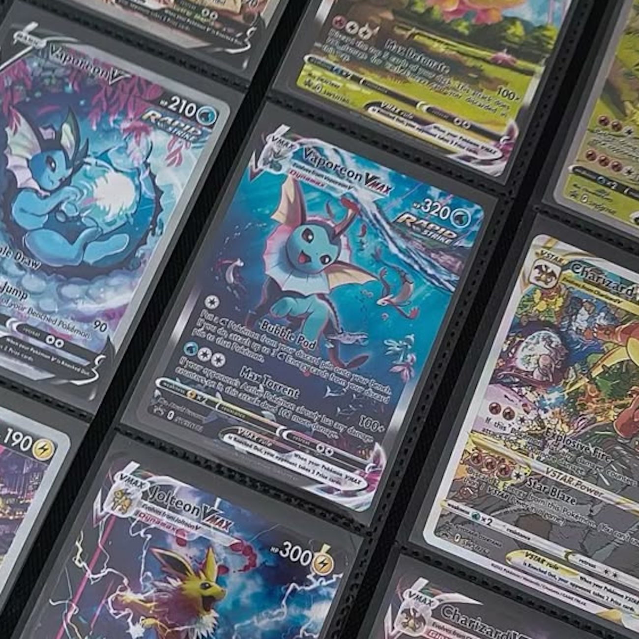Plusieurs cartes pokémon