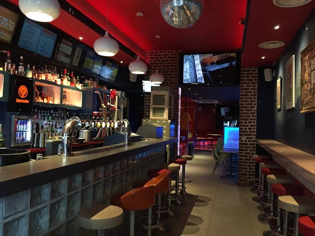 bar the fridge lille
