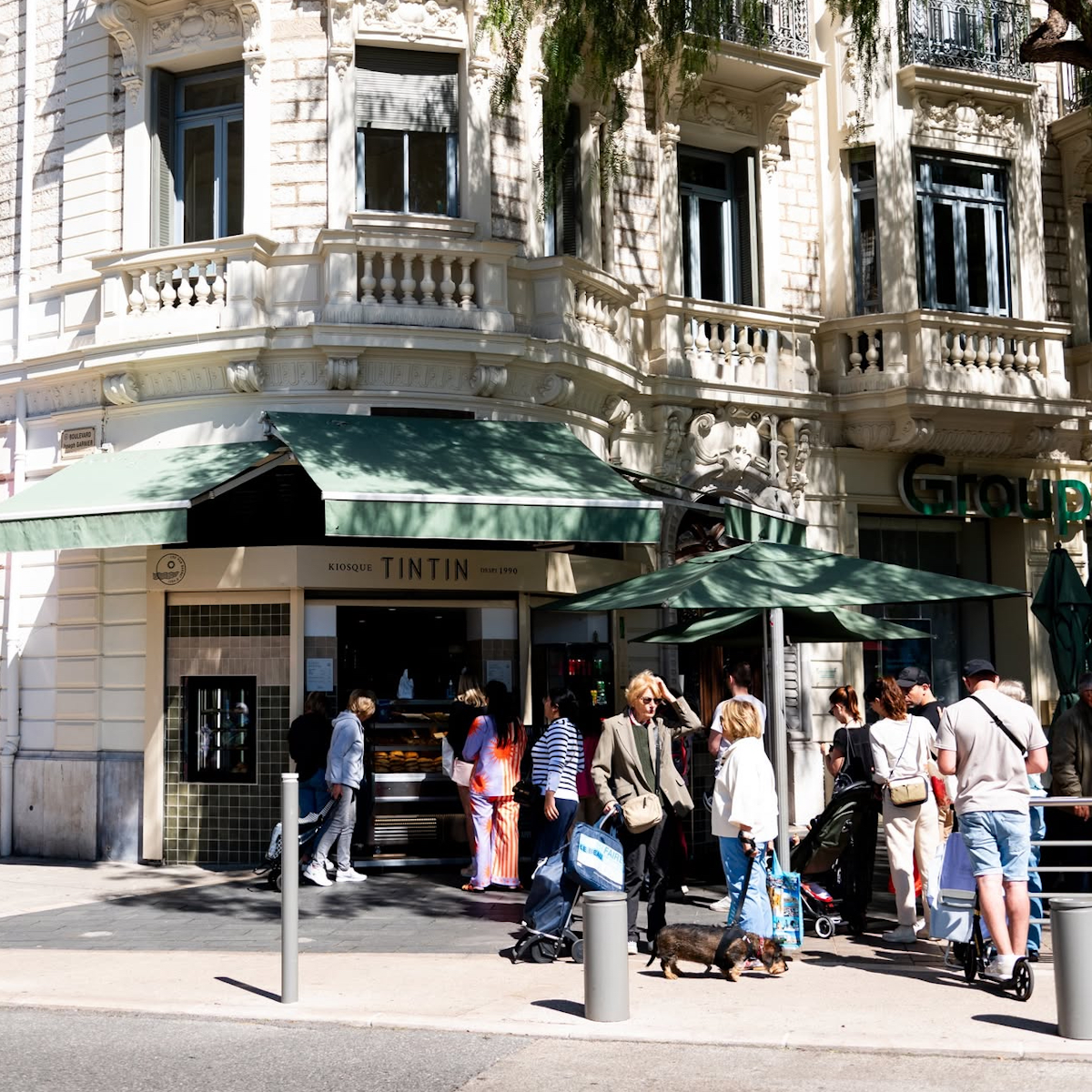 Devanture du kiosque