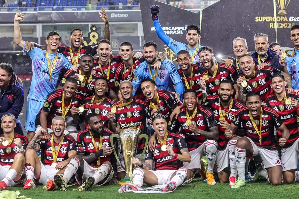 FLAMENGO FAZ HISTÓRIA E SE APROXIMA DO PALMEIRAS COMO MAIOR CAMPEÃO NACIONAL!