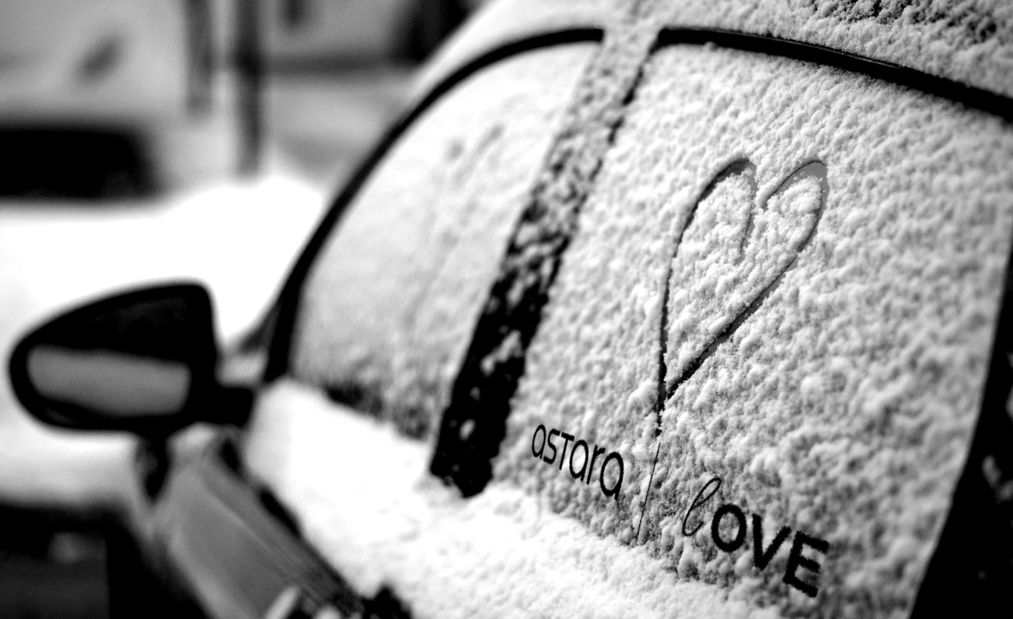 Coche por suscripción Astara San Valentín