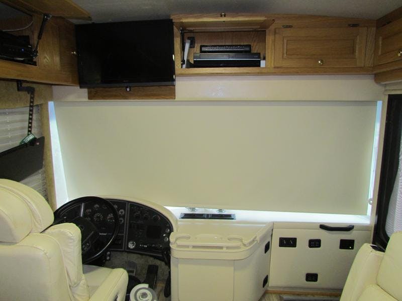 Privacy roller blind for Motorhome windshield