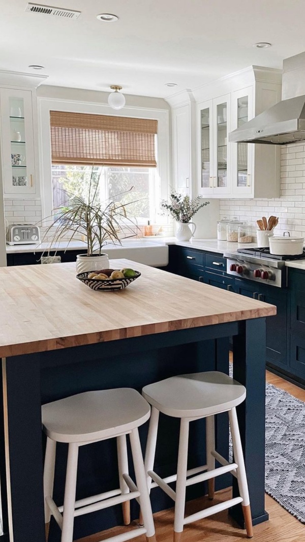 farmhouse kitchen with blinds.com woven wood shades 