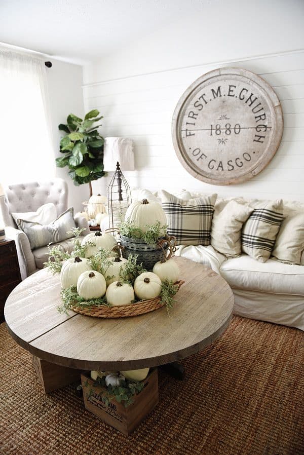 4 Thanksgiving Decor Ideas to Make Guests Feel Welcome | The ...