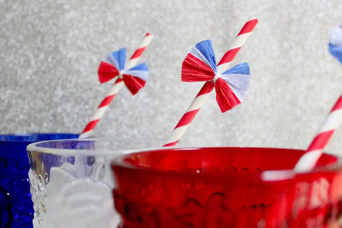fourth of july bow tie straws