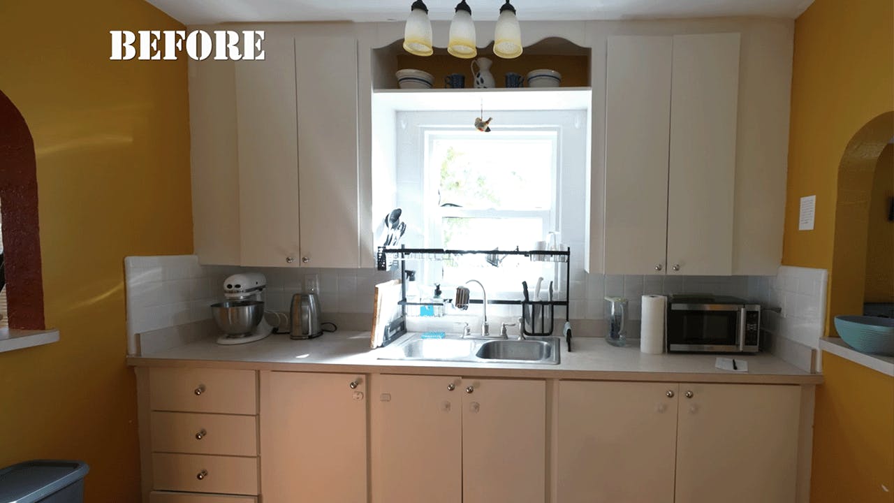 Mitchell Family kitchen before Military Makeover