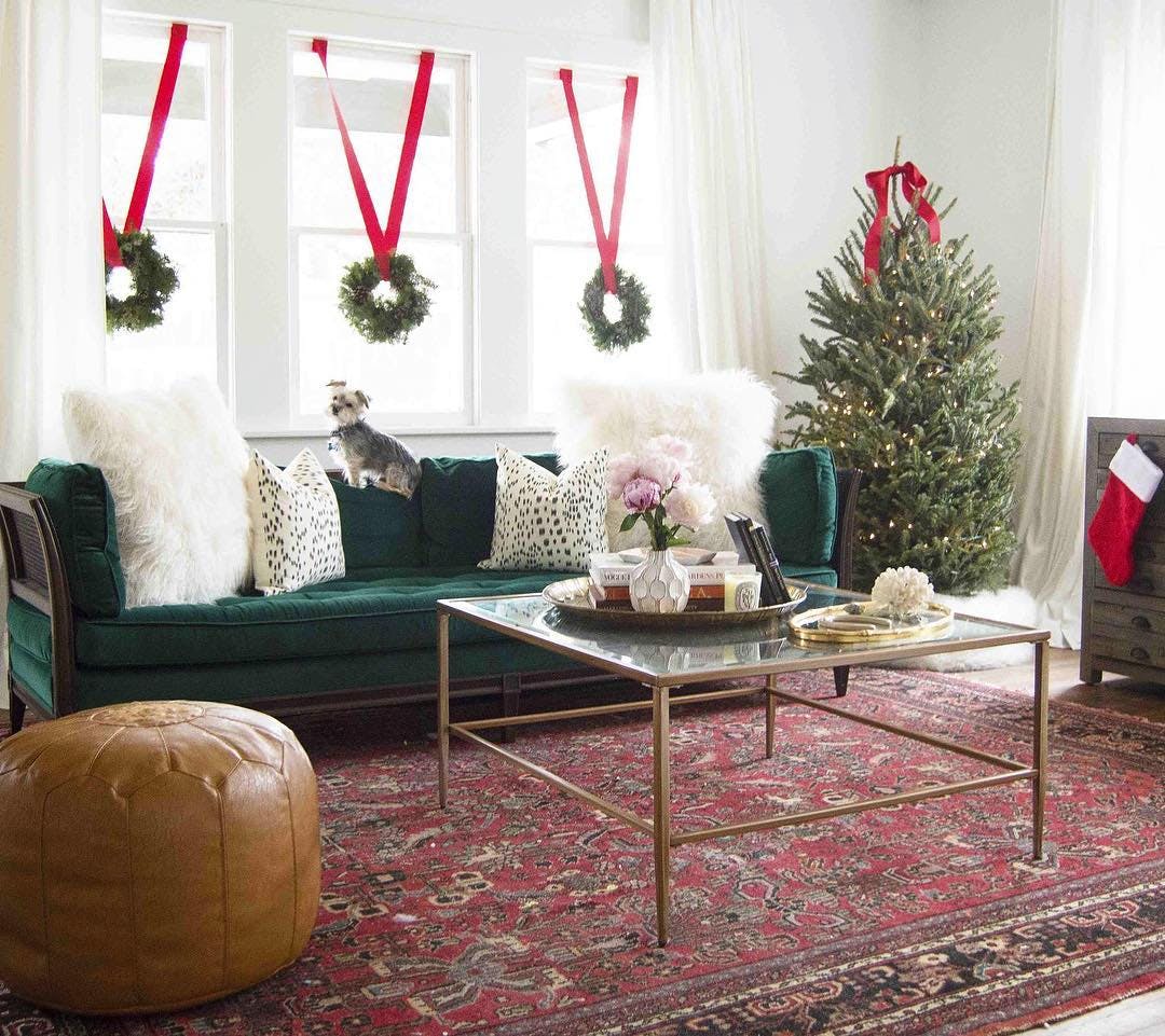 Holiday Window Decorating Tips The