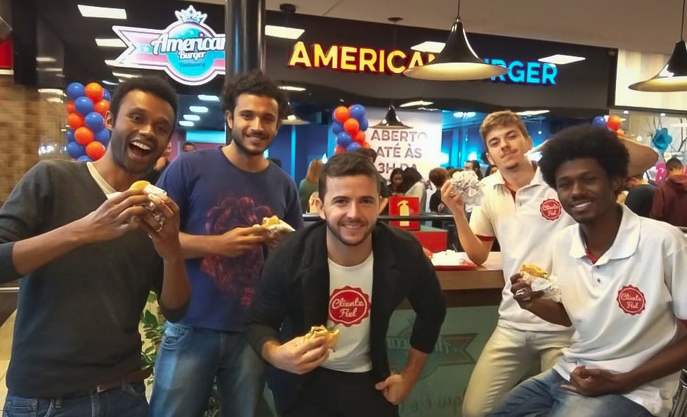 Cliente Fiel team in American Burger event in 2019