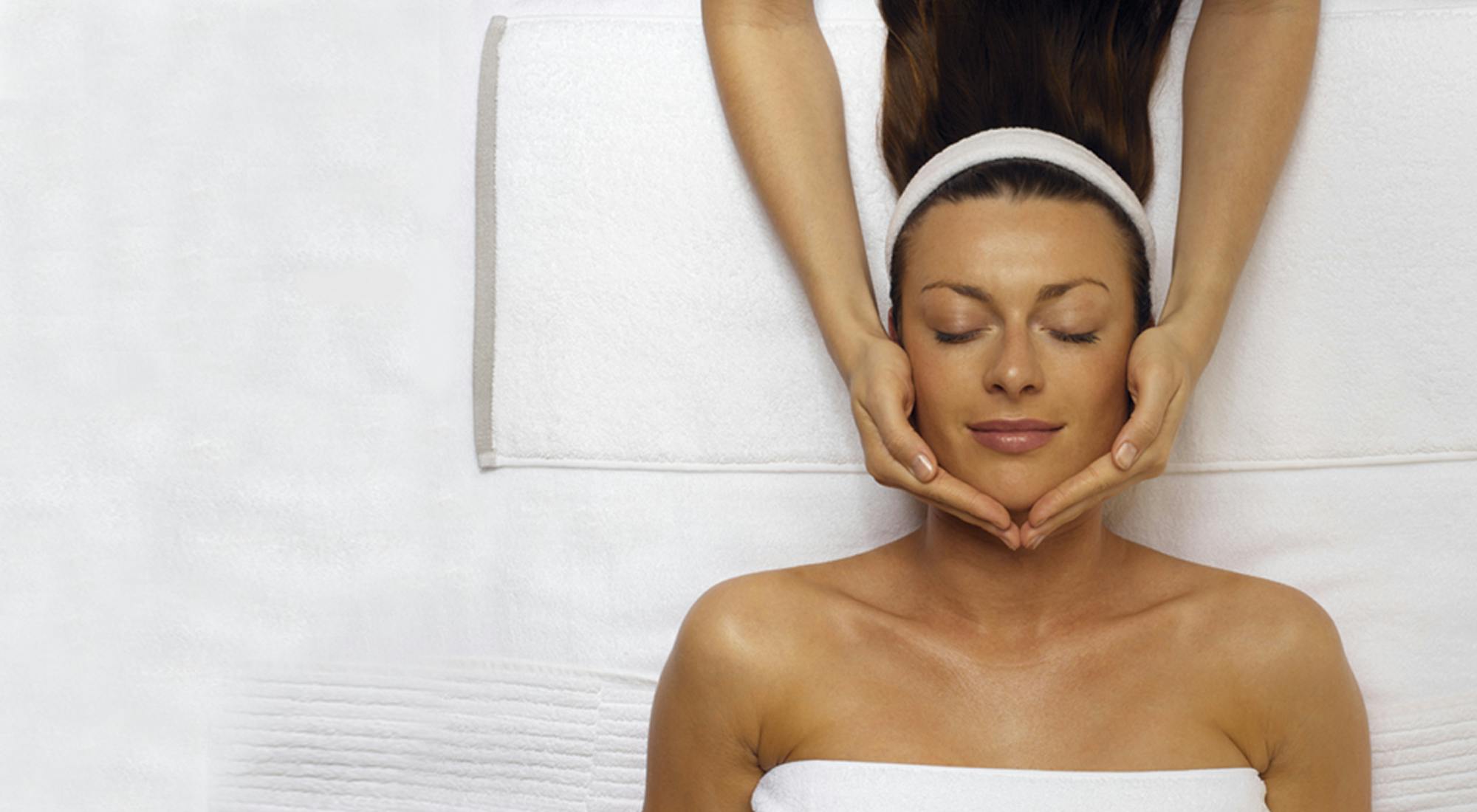 Facial Massage Best Techniques For Glowing Skin Blow Ltd
