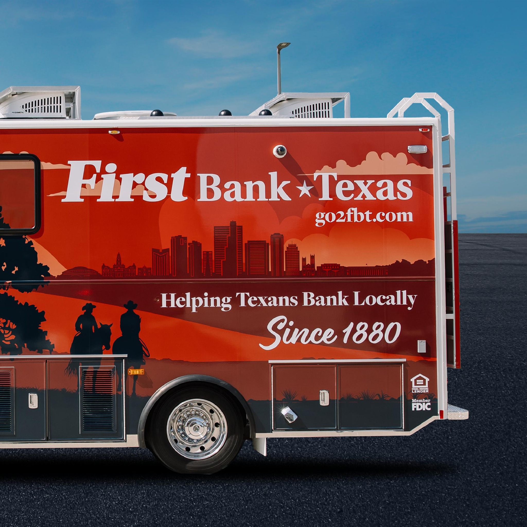 Experiential Graphic Design for Bank Marketing