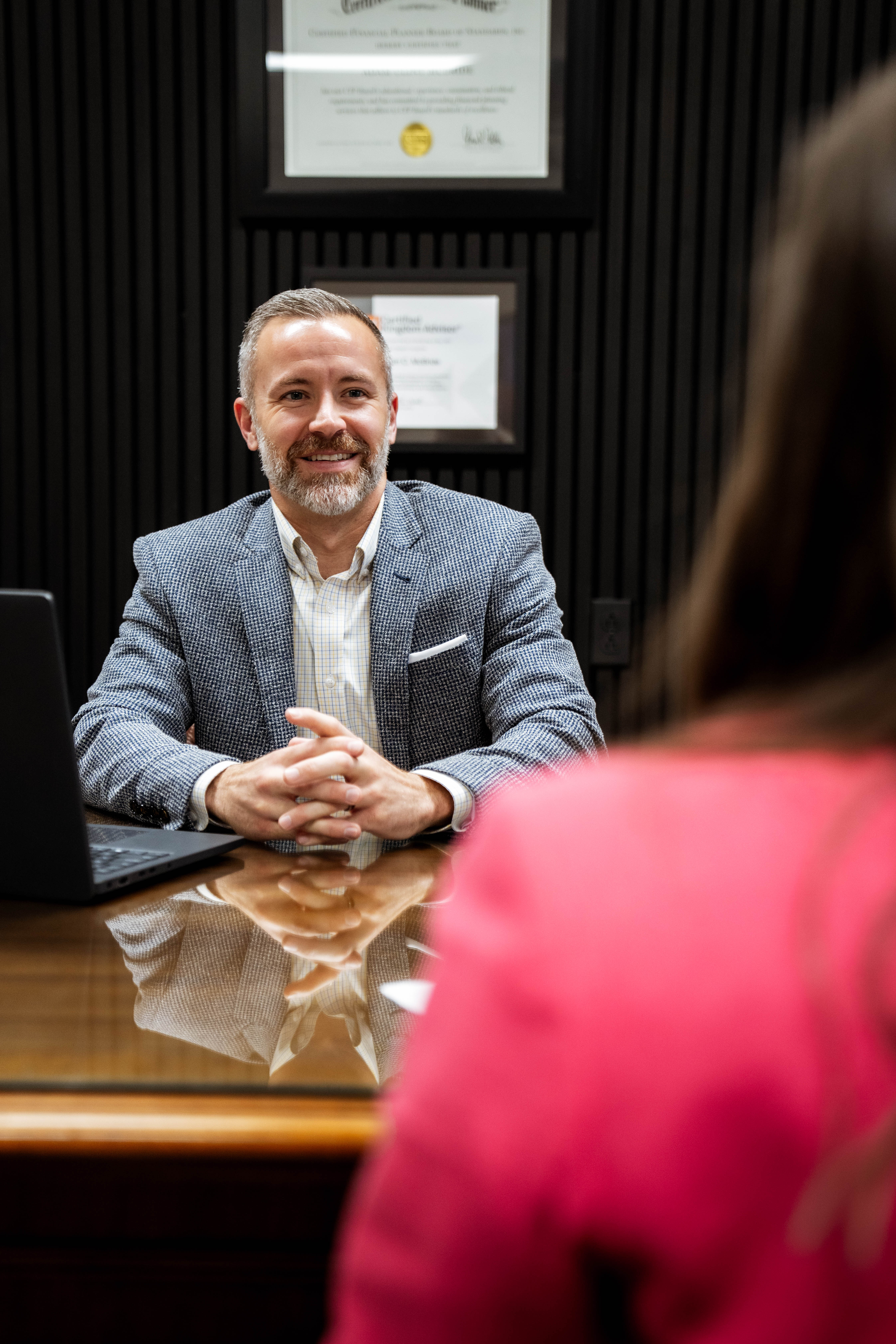 Worth Wealth Advisors contact page with strategy call scheduling