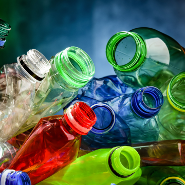 Plastic flessen afval