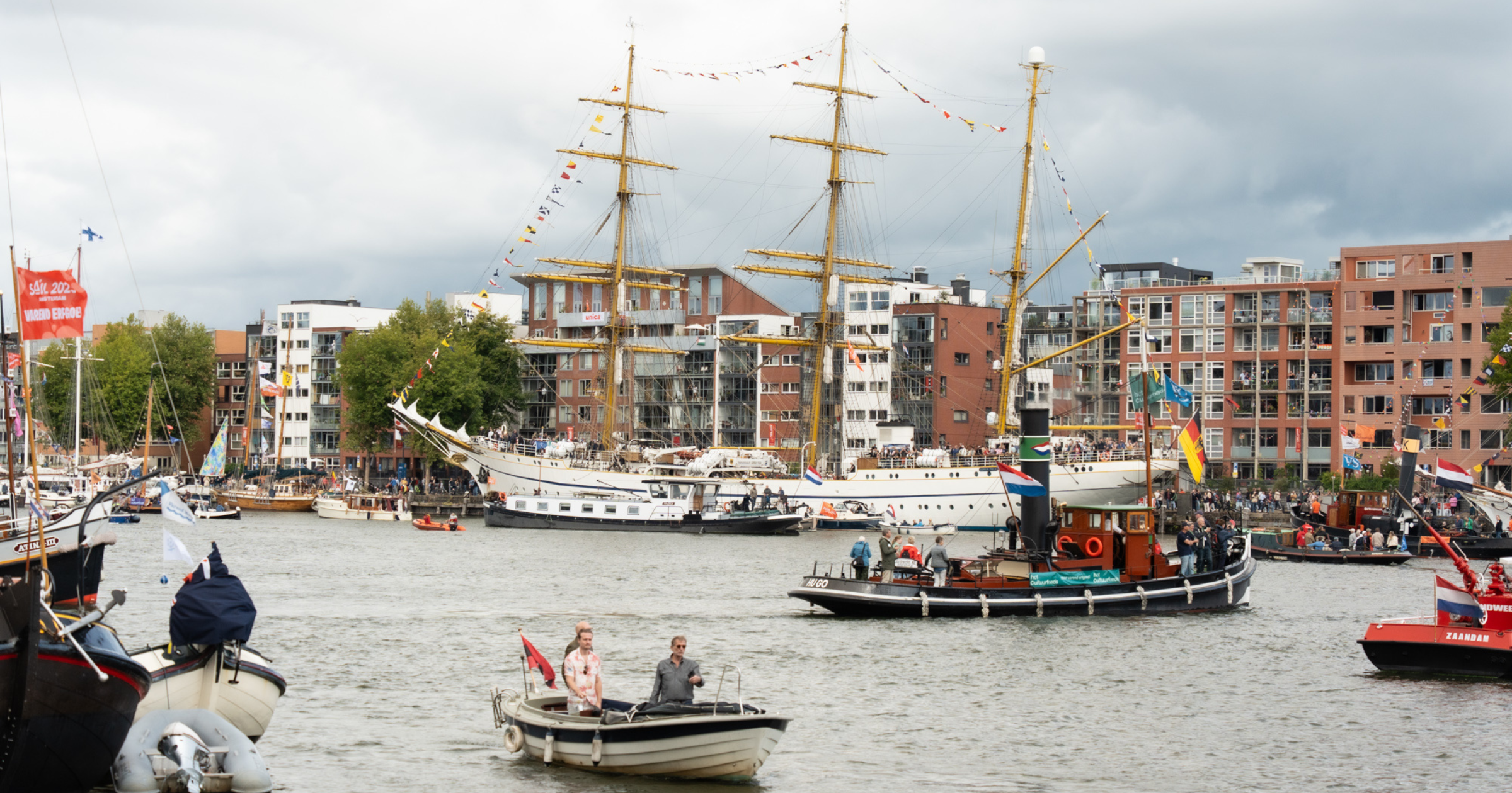 Prachtige schepen in de haven van Amsterdam tijdens SAIL 2025