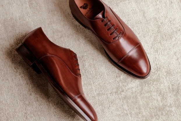 Category - Goodyear genäht