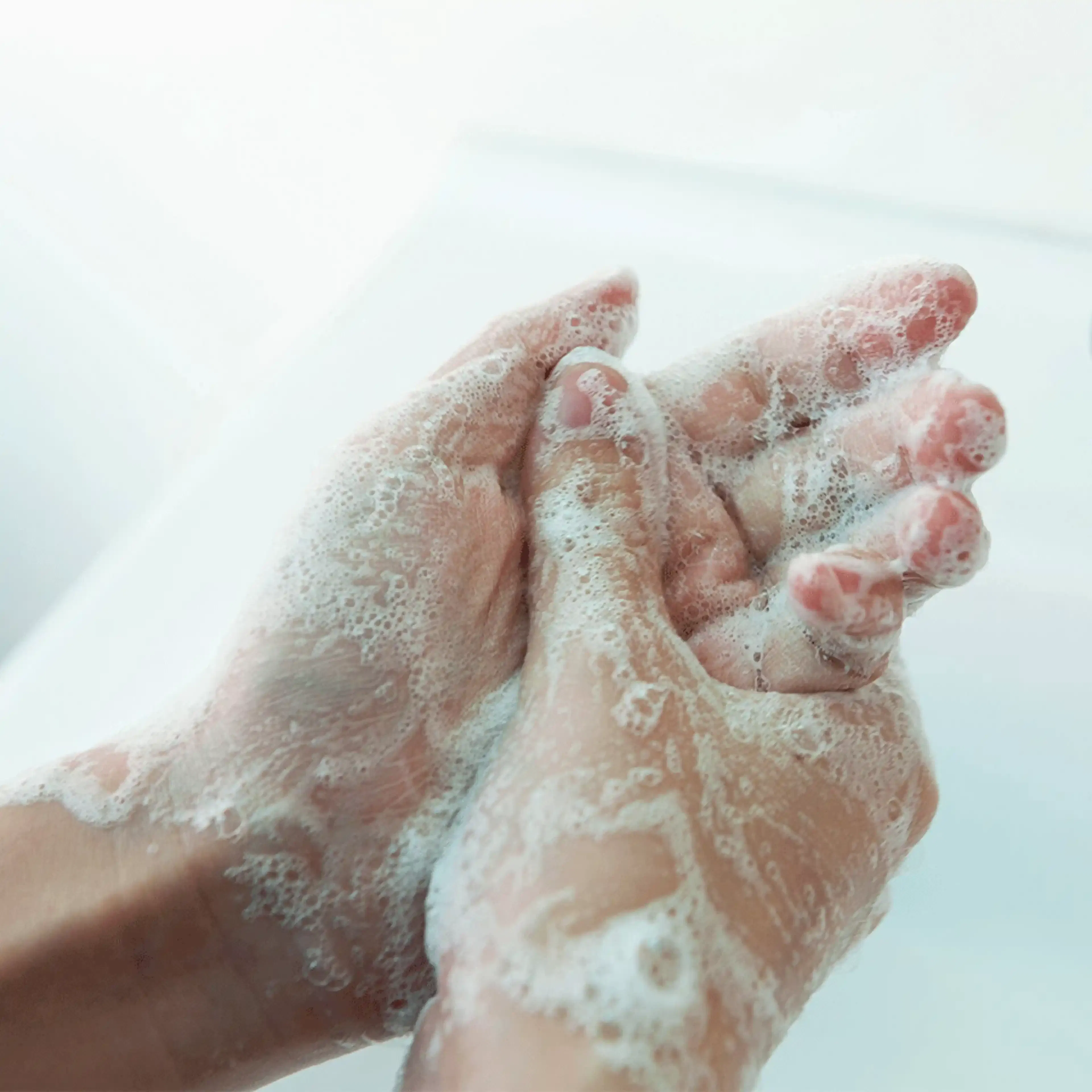 Laryngitis voorkomen door handen te wassen