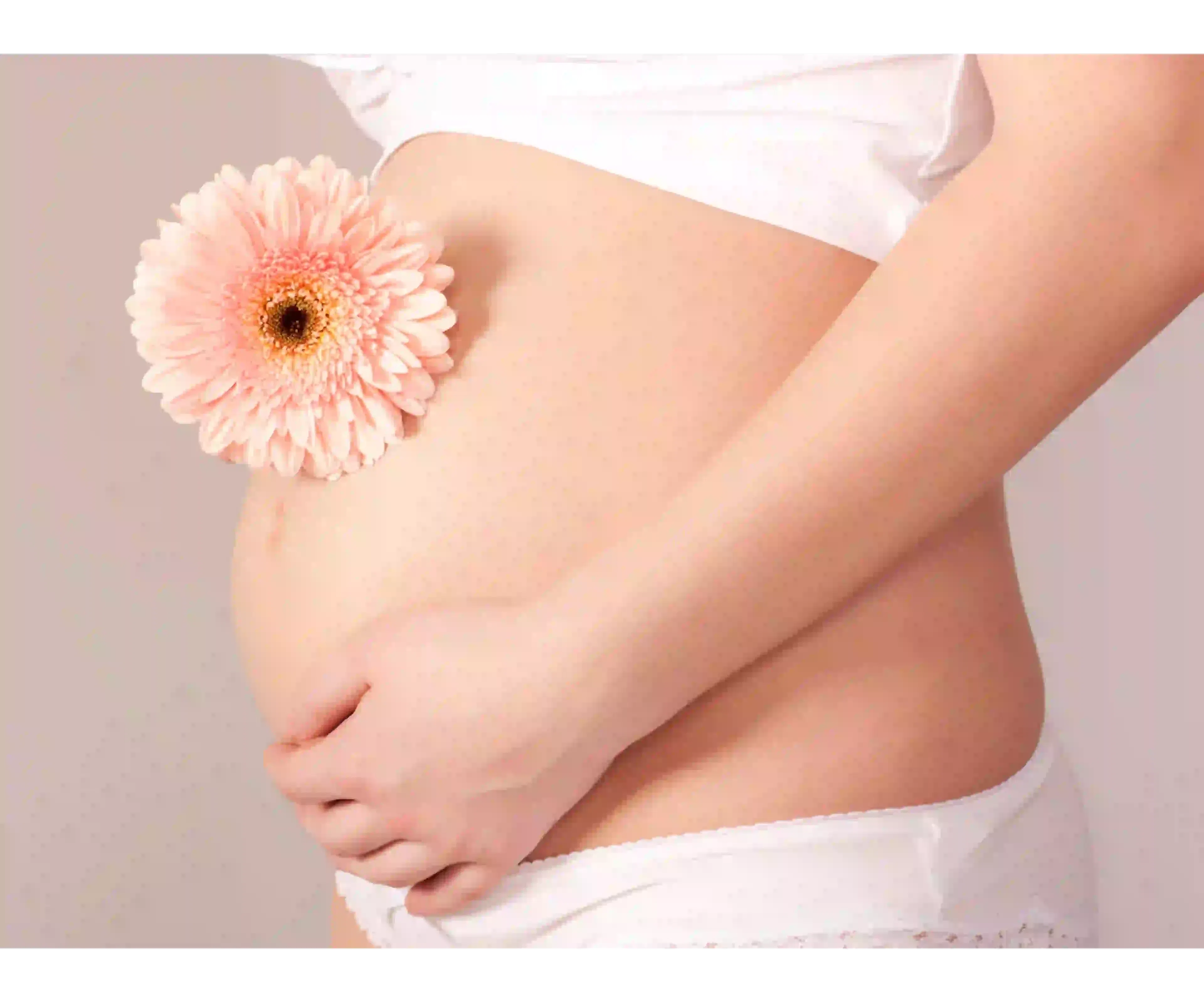 Ventre de femme enceinte 