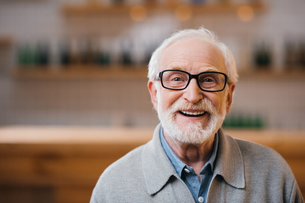 A baby boomer employee preparing for resilience coaching