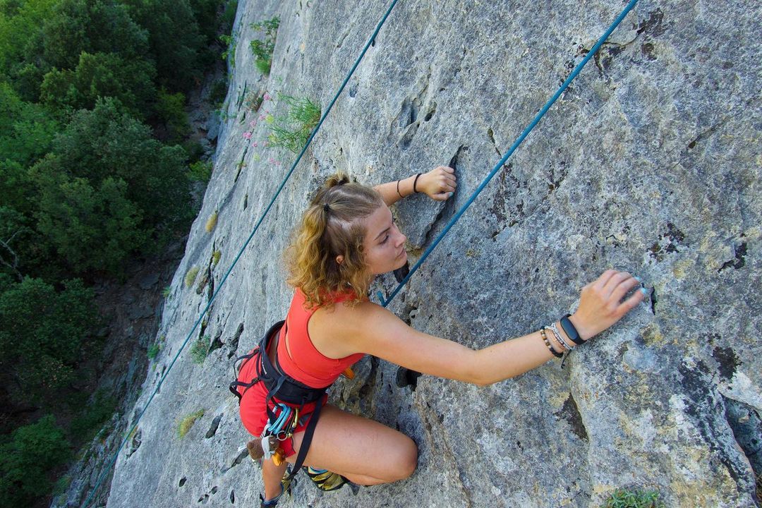 influenceuse escalade 