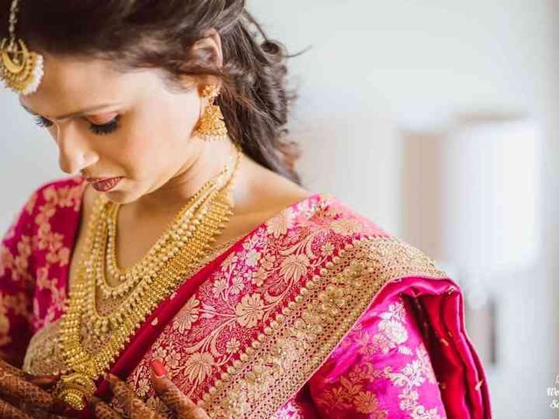 Bridal gold necklace