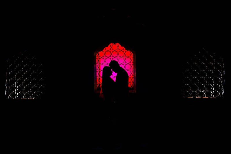 Silhouette pose
