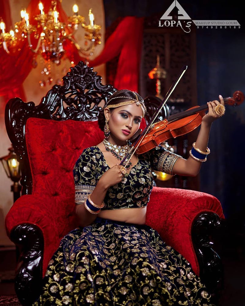 Zardosi velvet lehenga look