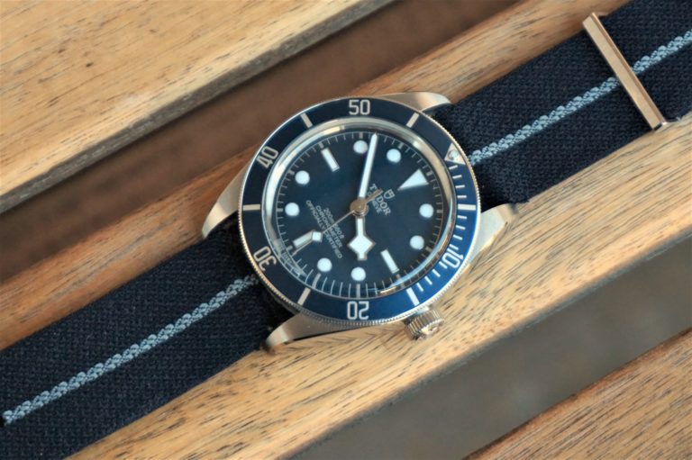 Bracelet montre NATO 2 pièces nylon Noir (idéal montre connectée)