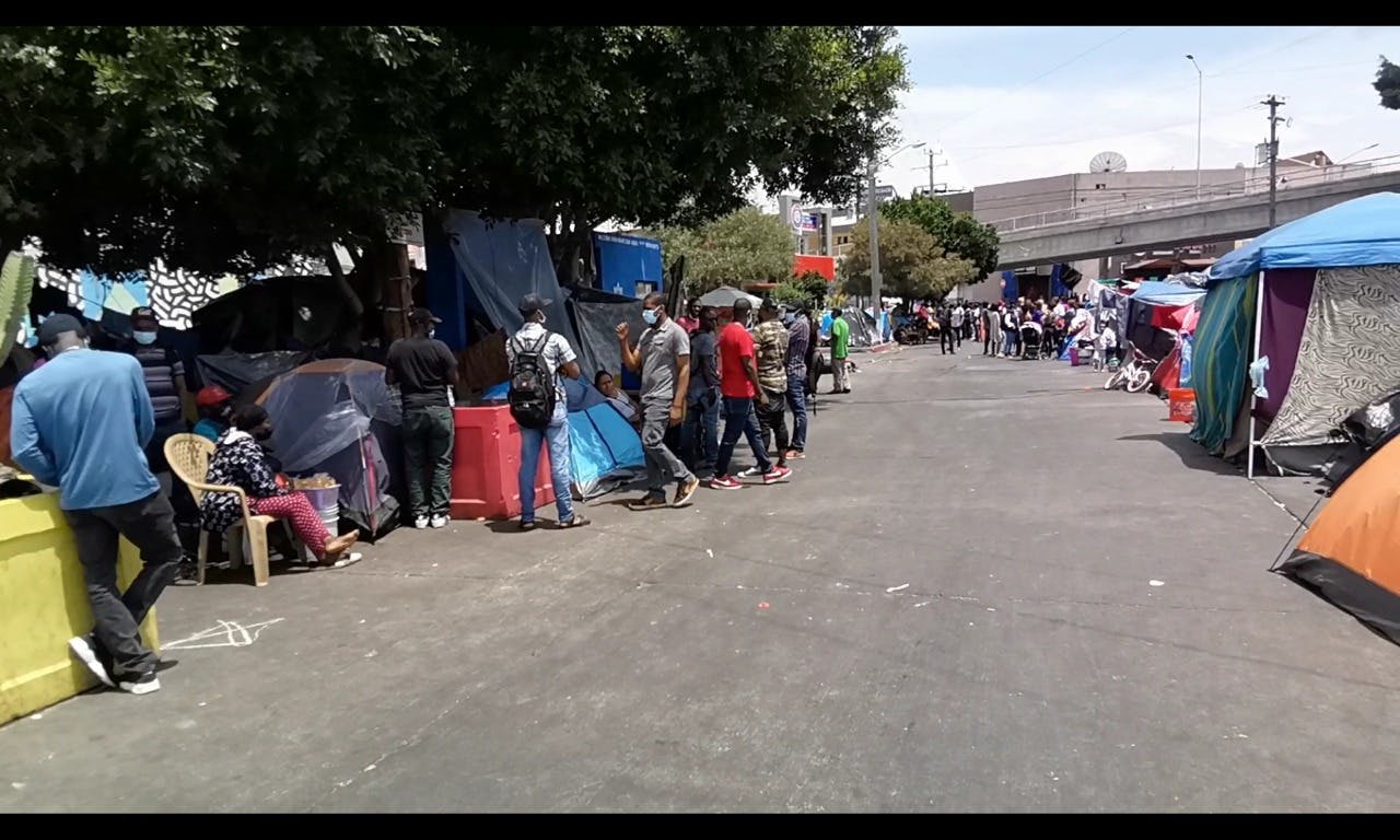 Migrates en Tijuana. 