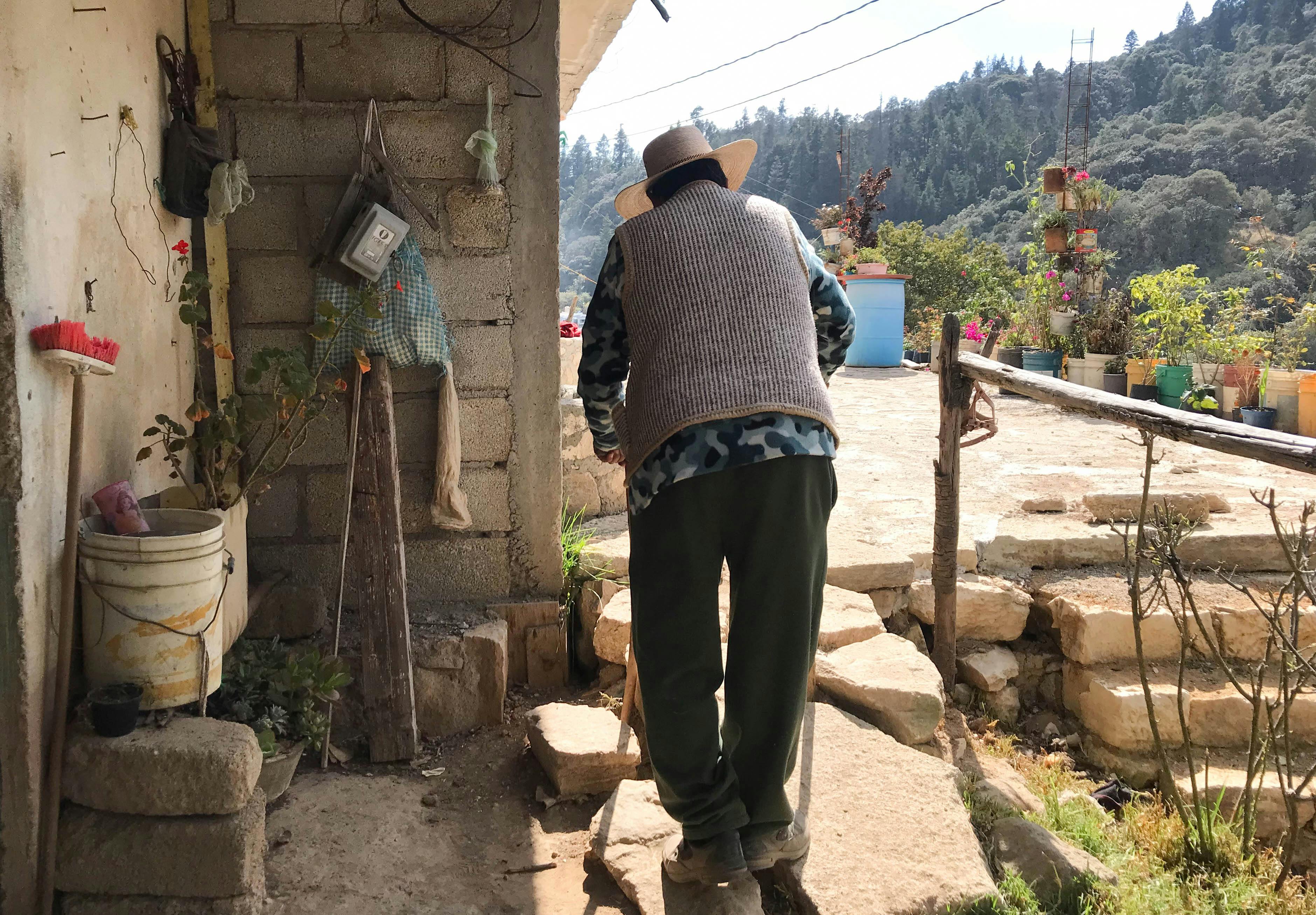 Fotografia de la casa de Don Pedro, una de las personas afectadas por cobros ilegales.